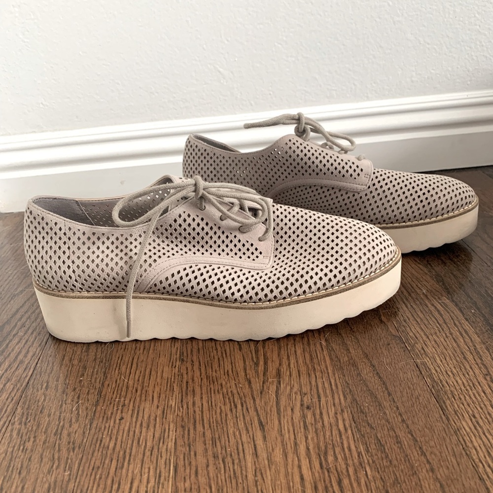 Vince Camuto Mesh Sneaker